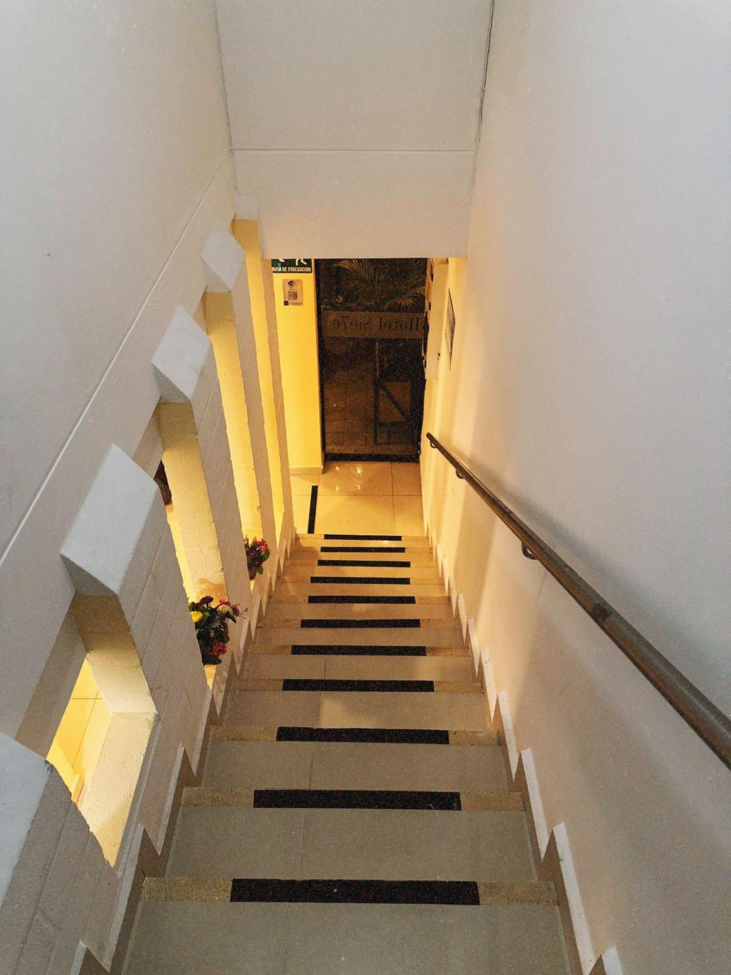 Hotel Sie7E เมเดยิน ภายนอก รูปภาพ
